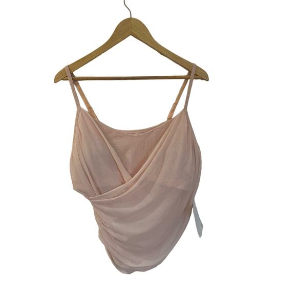 Fabletics Ren Midi Bra sz XXL NEW Light Pink New Womens Athletic Wear Sports Bra - Picture 2 of 5